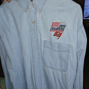 BUC'S  SUPERBOWL 37 DENUM SHIRT